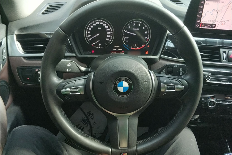 宝马X1 2020款 sDrive20Li 尊享型局部细节13