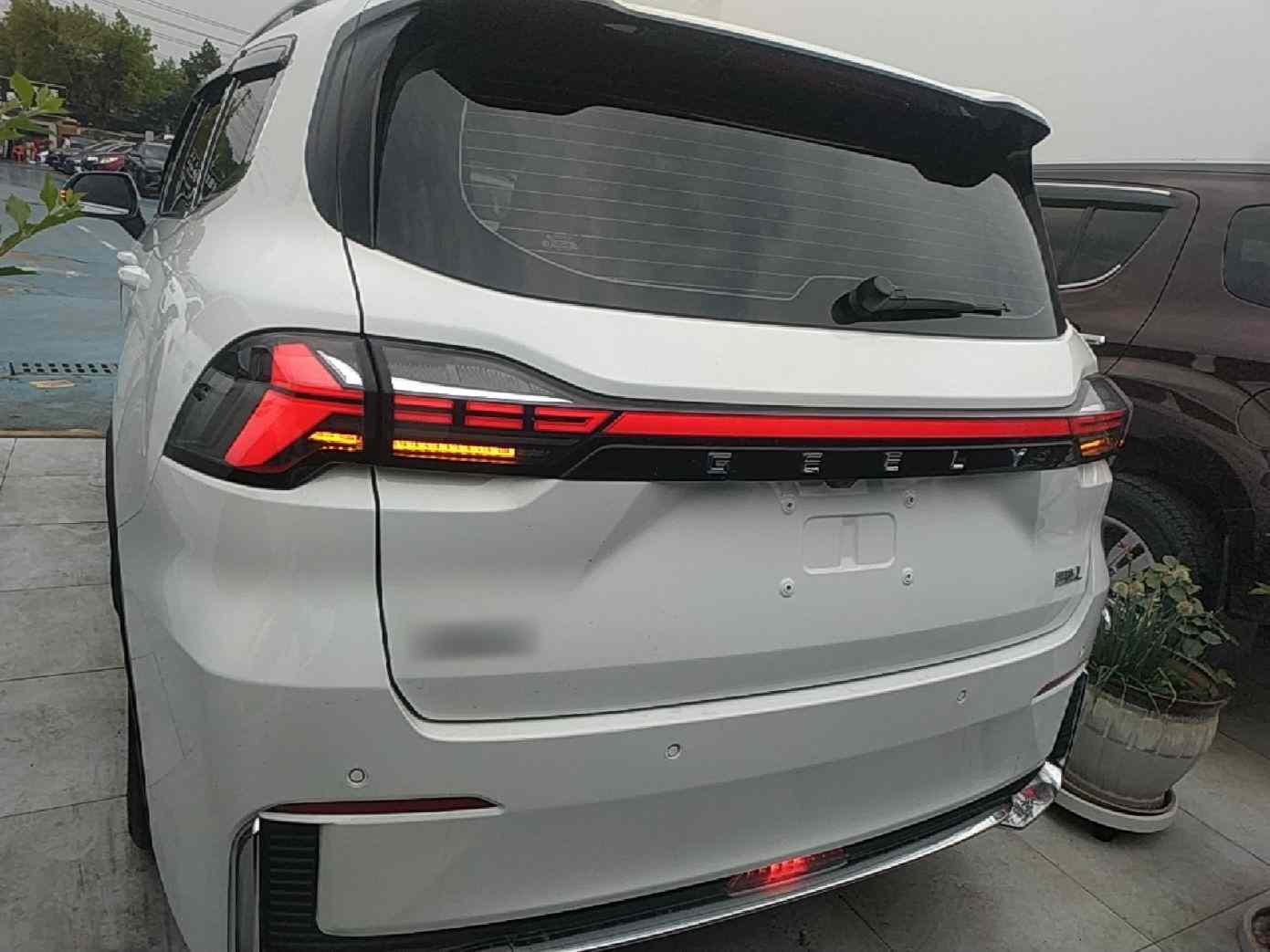 吉利汽车 豪越L 2025款 2.0T DCT尊享款(4)