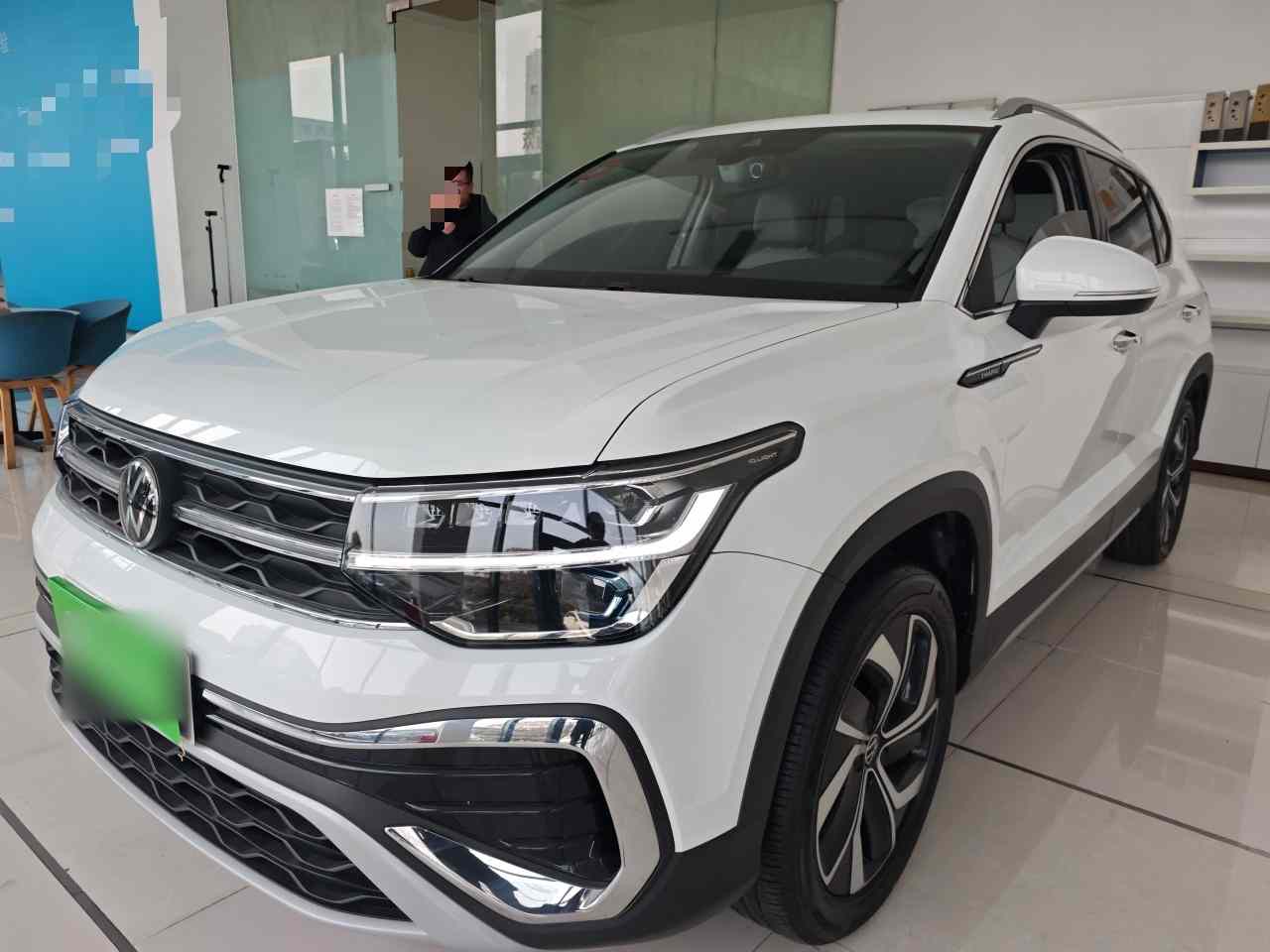 大众 途岳 2024款 300TSI 两驱满月版(2)