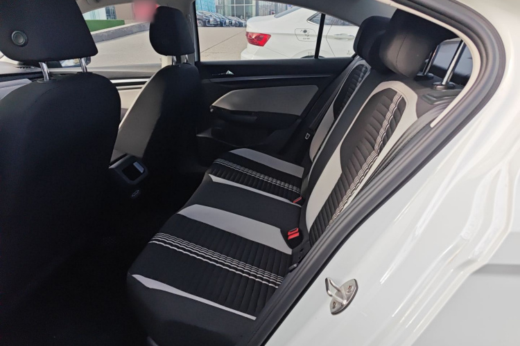 大众 宝来 2023款 200TSI DSG畅行版中控内饰21