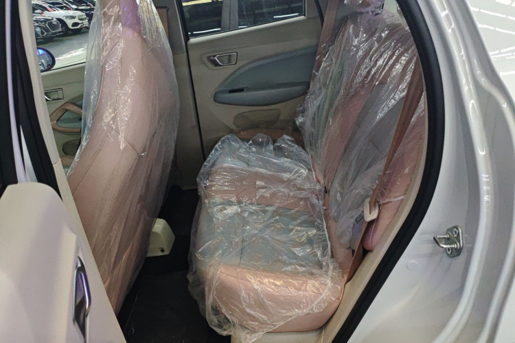 零跑汽车 零跑T03 2025款 310舒享版中控内饰7004