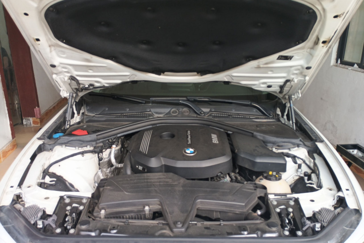 宝马2系(进口) 2018款 220i 运动设计套装局部细节24