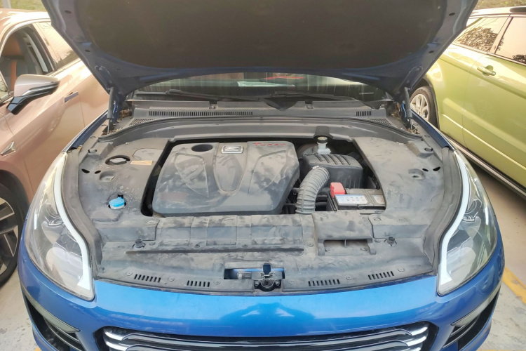 众泰SR9 2017款 2.0T 自动极致之光版局部细节24