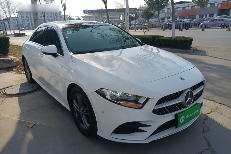 奔驰A级 2020款 改款 A 180 L 运动轿车特殊配置车身外观6002