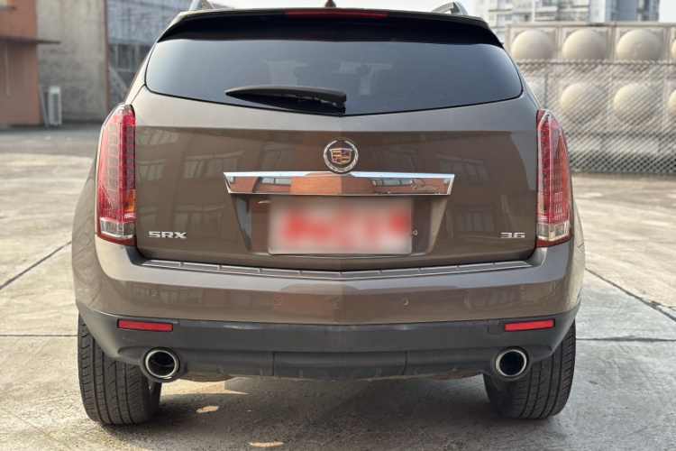 凯迪拉克SRX 2013款 3.0L 旗舰型车身外观6004