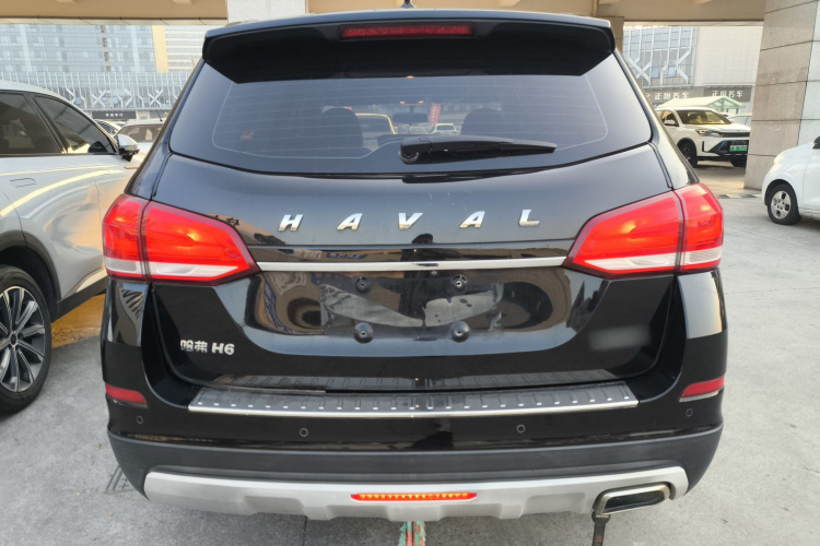 哈弗H6 2019款 运动版 1.5T 自动两驱精英型 国VI车身外观6