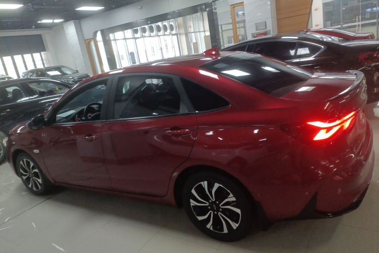 雪佛兰 科鲁泽 2019款 RS 330T 自动畅快版 国VI车身外观4