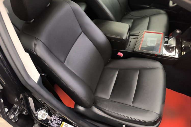 丰田 凯美瑞 2015款 2.0G 领先版局部细节41