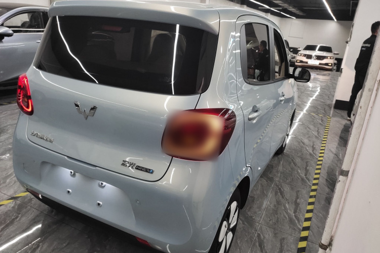 五菱汽车 宏光MINIEV 2025款 四门版 进阶款车身外观7