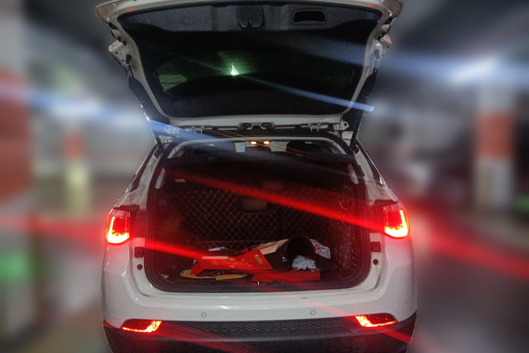 Jeep 指南者 2017款 200T 自动家享版中控内饰23