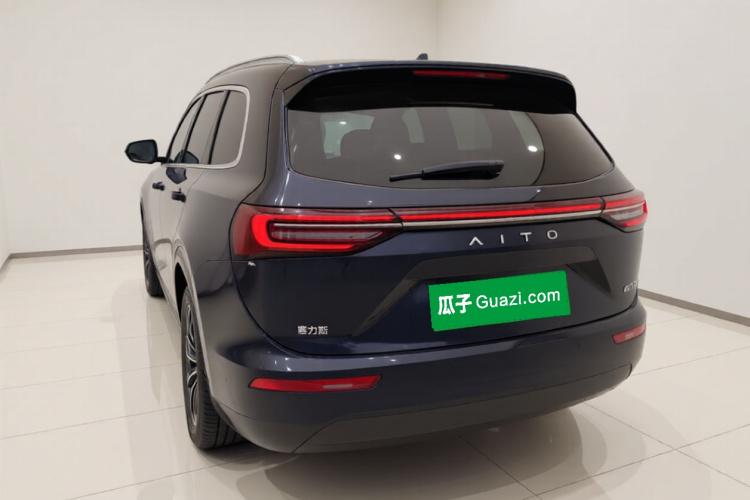 鸿蒙智行 问界M7 2024款 1.5T 后驱Plus版 5座车身外观5