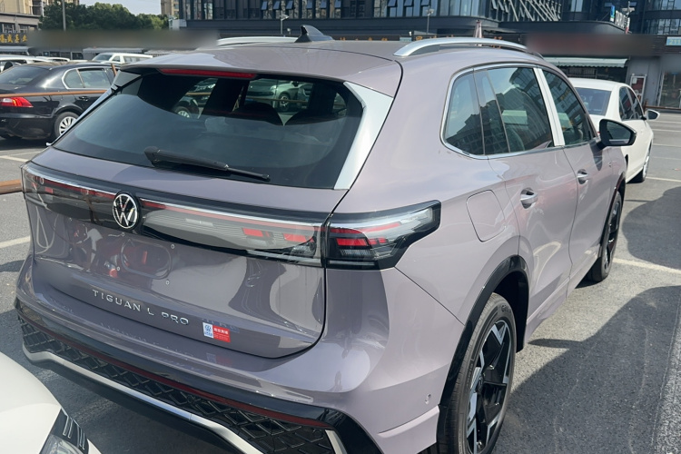 大众 途观L 2024款 PRO 330TSI 两驱R-Line智领版车身外观6003