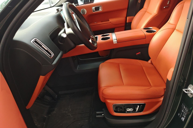 理想汽车 理想L9 2024款 Pro中控内饰19