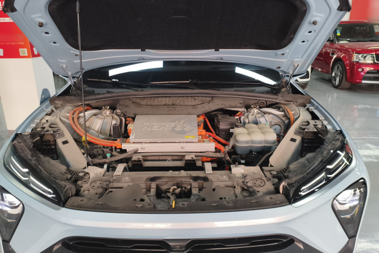 蔚来ES6 2022款 75kWh 签名版机舱底盘24