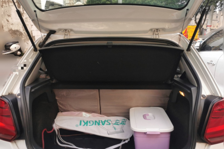 大众 Polo 2014款 1.4L 自动舒适版中控内饰23