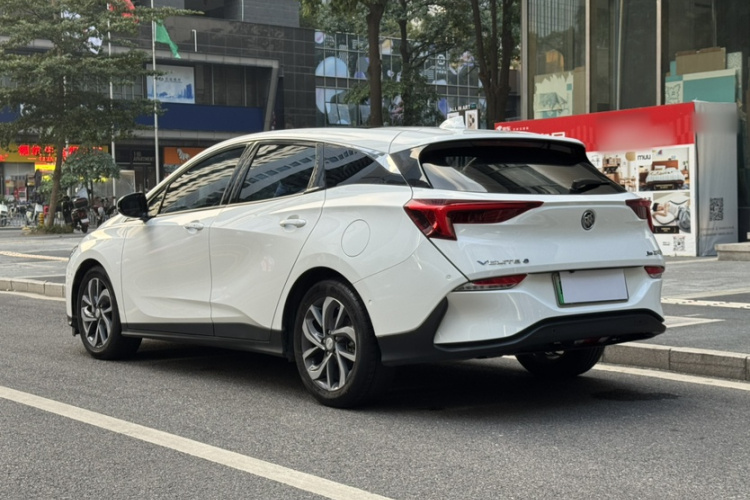 别克 微蓝6 2022款 插电混动 互联智慧型车身外观6005