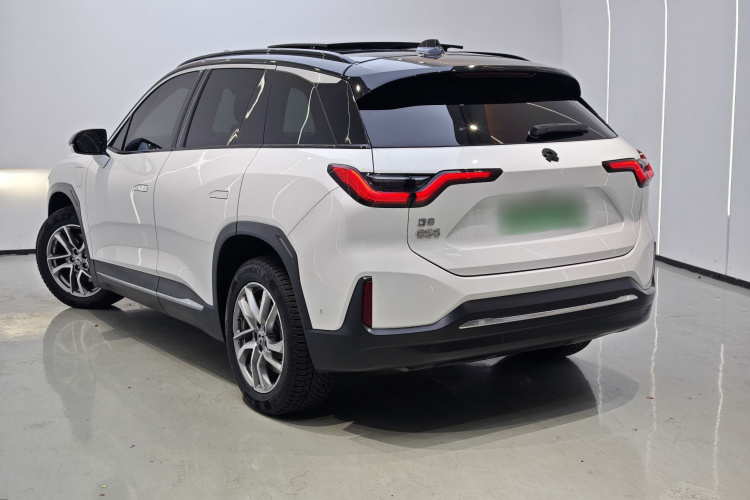 蔚来ES6 2020款 420KM 运动版车身外观6003