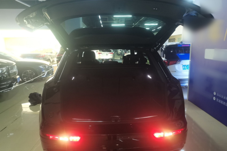 奥迪Q5L 2025款 45 TFSI 豪华动感型局部细节23