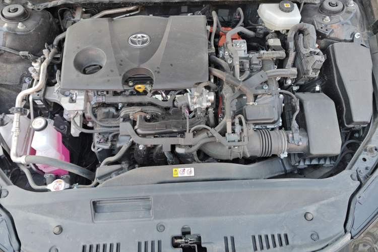 丰田 凯美瑞 2024款  双擎 2.0HG 尊贵版局部细节24