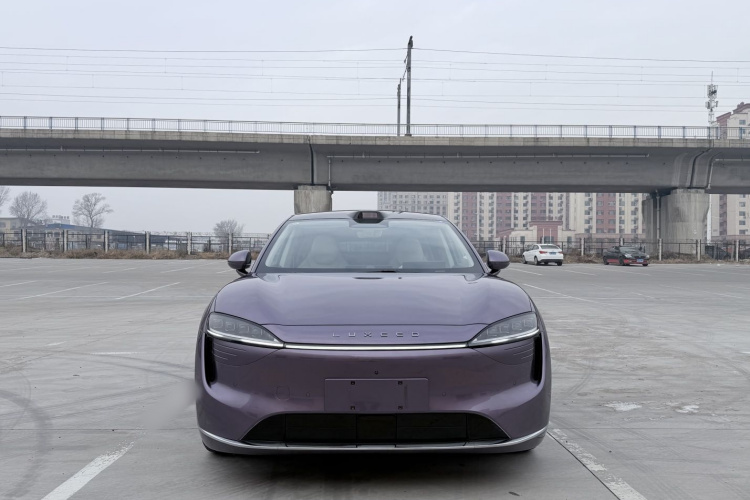 鸿蒙智行 智界R7 2024款 纯电 736km UItra车身外观6001