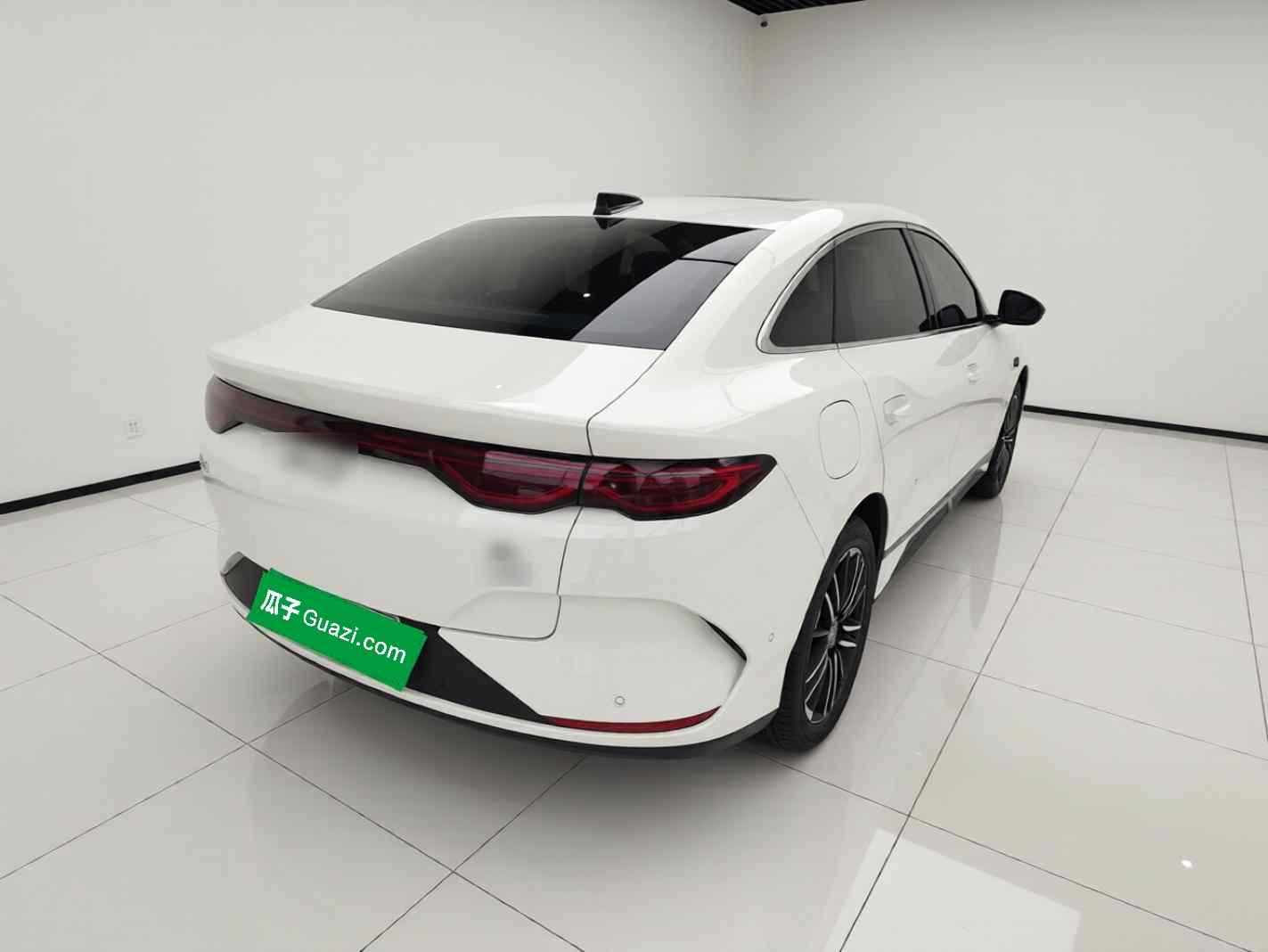 比亚迪 秦L 2025款 EV 545KM卓越型(5)