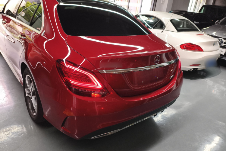 奔驰C级 2021款 C 260 L 运动版车身外观6