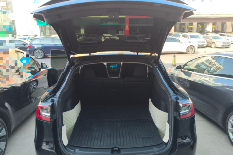 特斯拉 Model Y 2022款 改款 后轮驱动版局部细节23