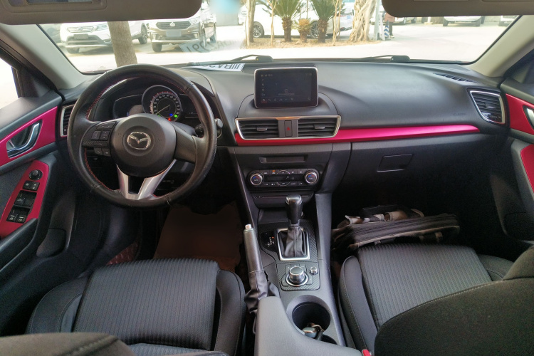 马自达3 昂克赛拉 2014款 三厢 1.5L 自动豪华型中控内饰7002