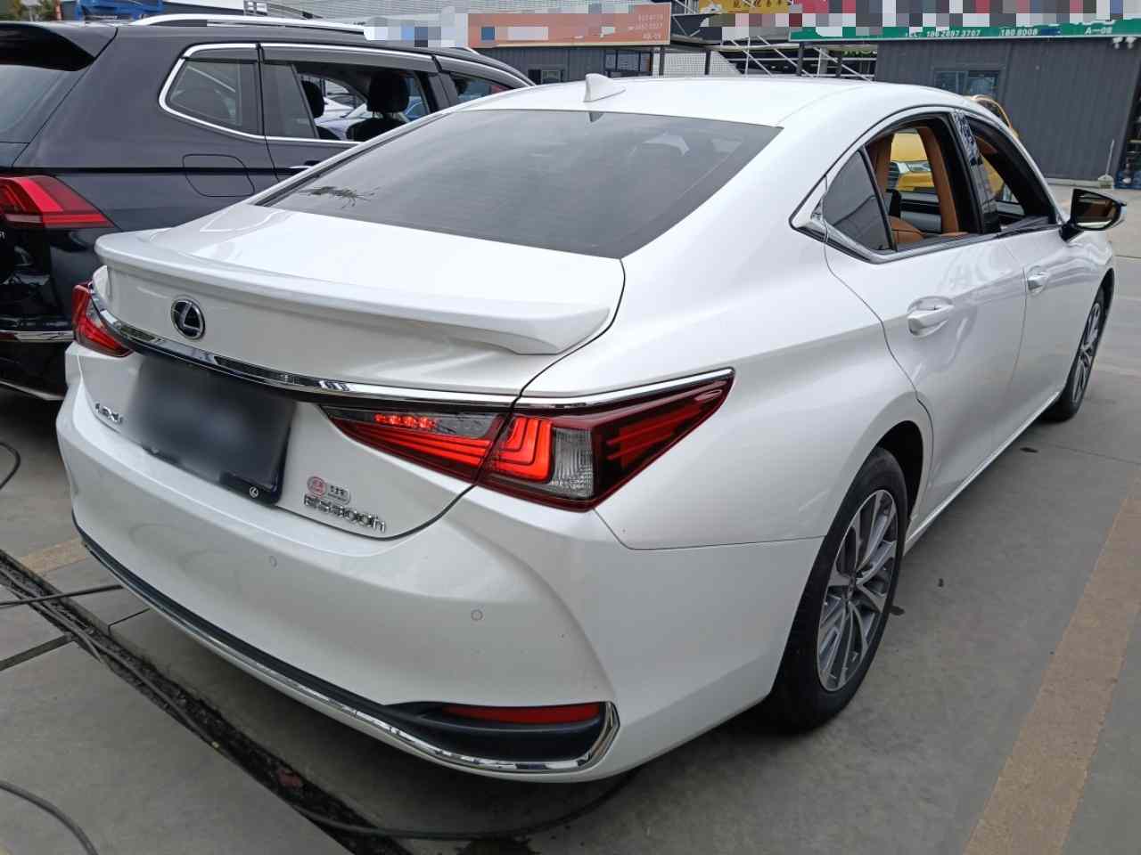 雷克萨斯ES 2023款 260 卓越版(4)