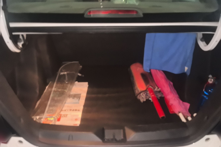 雪佛兰 2015款 赛欧3 1.5L 手动理想天窗版局部细节23