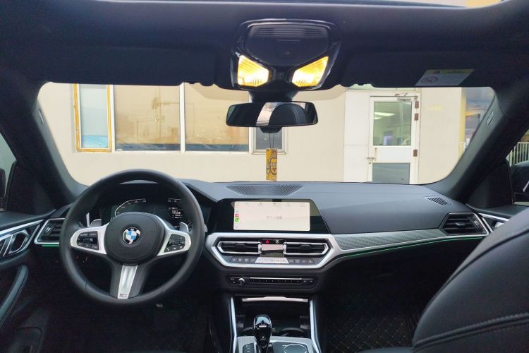 宝马4系 2022款 425i Gran Coupe M运动曜夜套装中控内饰12