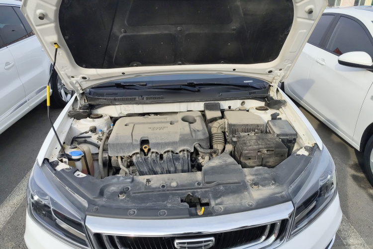 吉利汽车 帝豪 2019款 领军版 1.5L CVT豪华型 国VI机舱底盘24