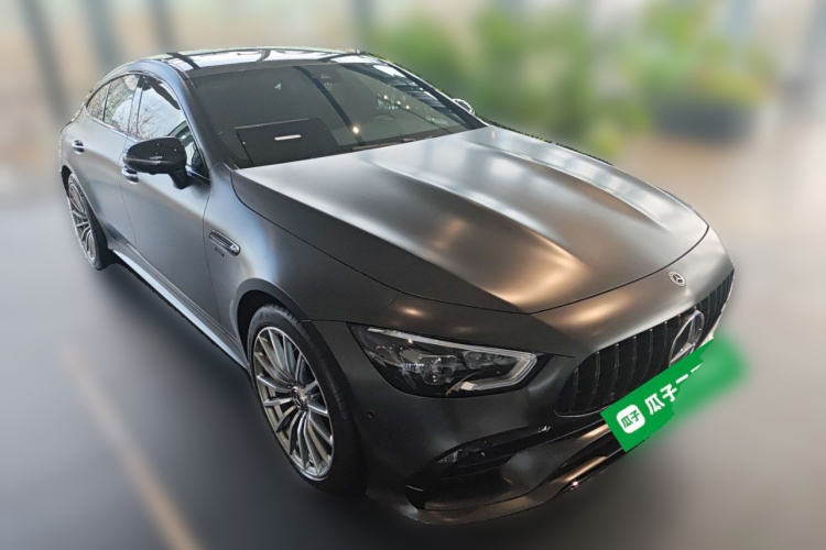 奔驰 2023款 AMG GT 50 四门跑车车身外观3