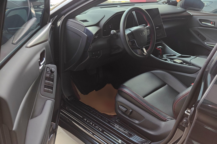 丰田 亚洲龙 2024款 2.0L 进取版中控内饰20