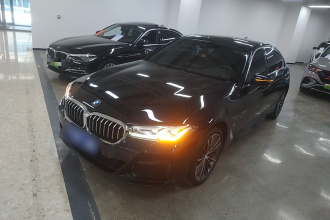 宝马5系 2022款 改款二 530Li 领先型 M运动套装