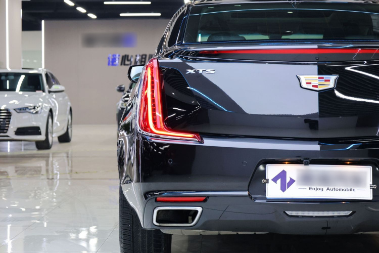 凯迪拉克XTS 2018款 28T 精英型车身外观6005