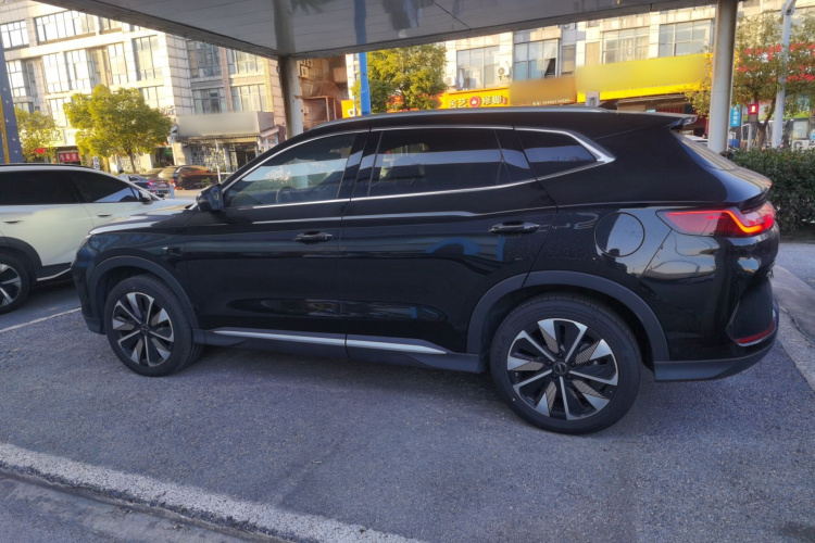 比亚迪 宋PLUS新能源 2025款 DM-i 智驾版 160KM 旗舰型车身外观6003