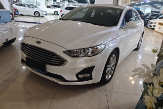 福特 蒙迪欧 2018款 EcoBoost 180 智控时尚型 国V