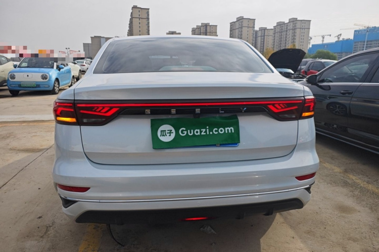 吉利汽车 帝豪 2022款 第4代 1.5L CVT旗舰型车身外观6004