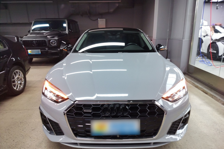 奥迪A5 2021款 Sportback 45 TFSI quattro 臻选动感型车身外观2