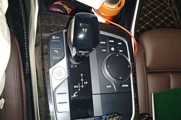 宝马3系 2020款 325Li M运动套装局部细节18