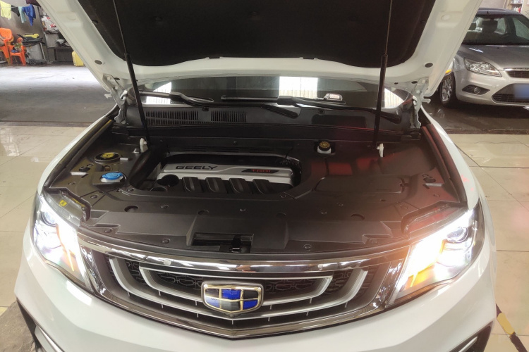 吉利汽车 博越 2018款 1.8TD 自动两驱智联型4G互联版机舱底盘24