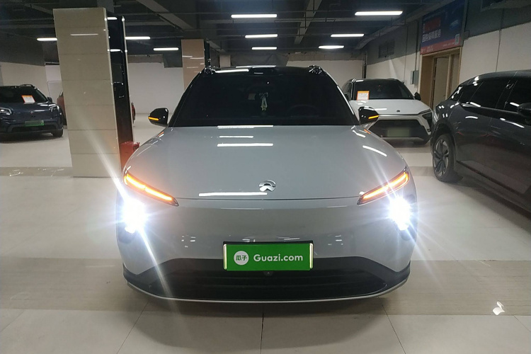 蔚来ES6 2023款 75kWh车身外观6001