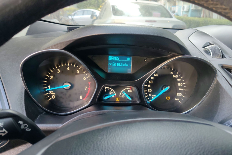 福特 翼虎 2019款 EcoBoost 180 两驱铂翼型 国VI局部细节14