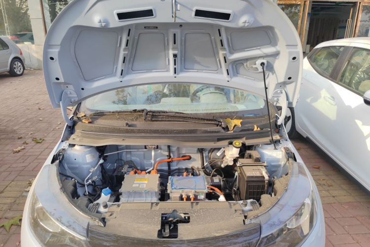 江铃集团新能源 易至EV2 2026款 PLUS+ 舒适型机舱底盘24