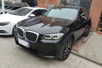 宝马X4 2022款 xDrive 25i M运动套装