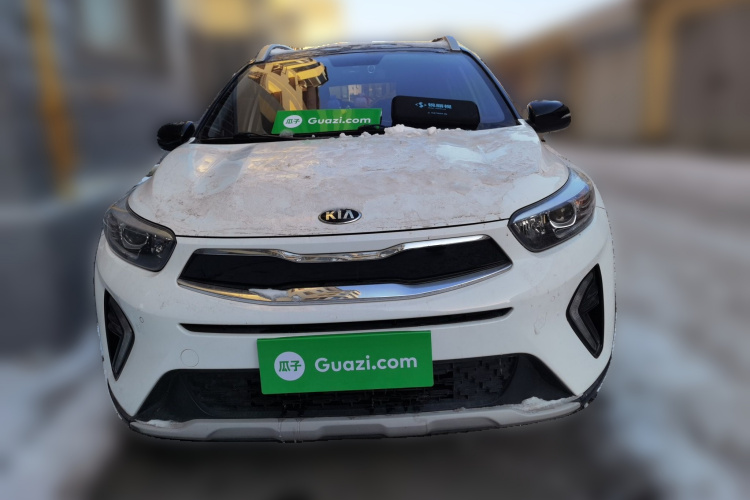 起亚 奕跑 2021款 1.4L CVT趣享天窗款车身外观2