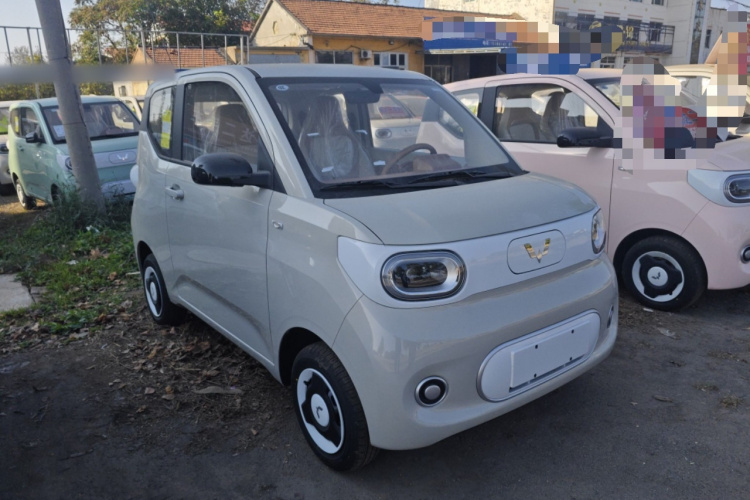 五菱汽车 宏光MINIEV 2024款 第三代 215km 青春版车身外观3