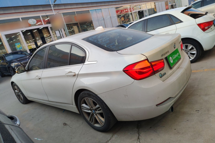 宝马3系 2016款 320Li 进取型车身外观4