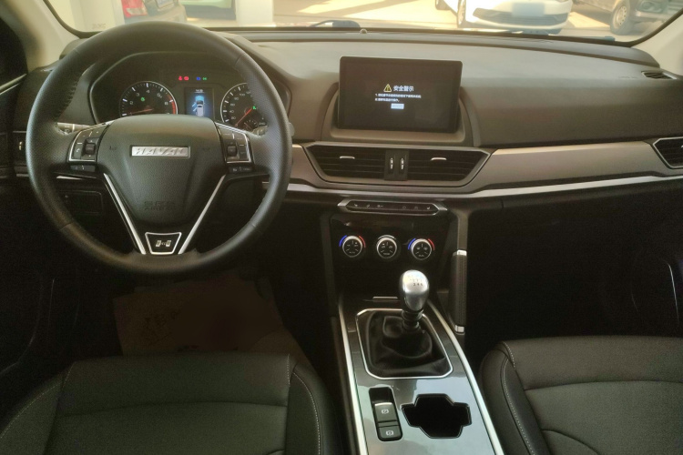 哈弗H6 2021款 运动版 1.5T 手动精英智联型 六边形格栅中控内饰7002